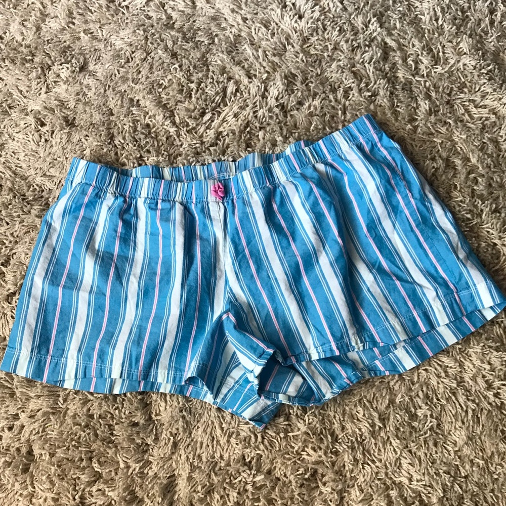 Striped Gap shorts